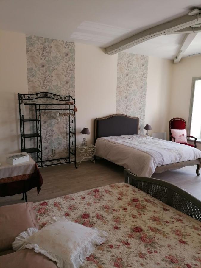 Chambre D'Hotes Esprit De Famille Landreville Exterior foto